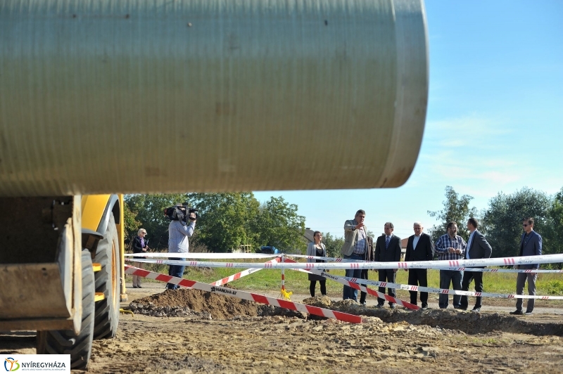 Helyszíni bejárás a Tüzér utcán - fotó Szarka Lajos