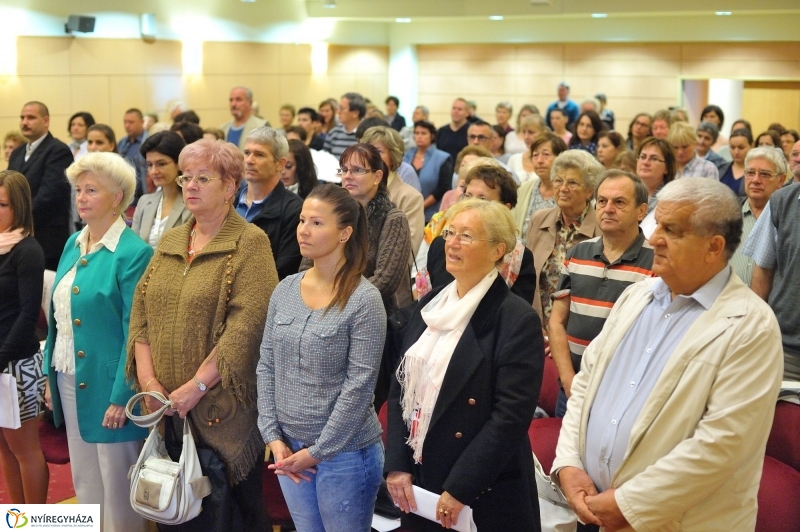 Letették az esküt - fotó Szarka Lajos