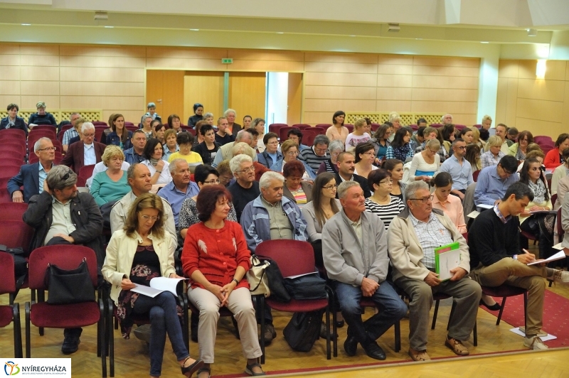 Letették az esküt - fotó Szarka Lajos