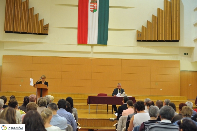 Letették az esküt - fotó Szarka Lajos