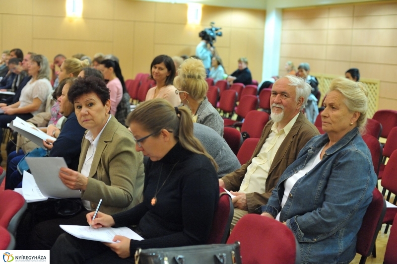 Letették az esküt - fotó Szarka Lajos