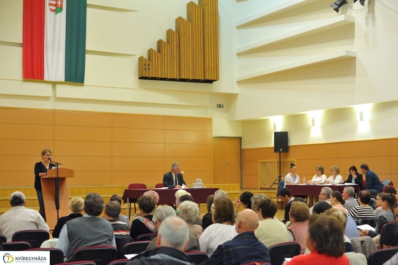 Letették az esküt - fotó Szarka Lajos