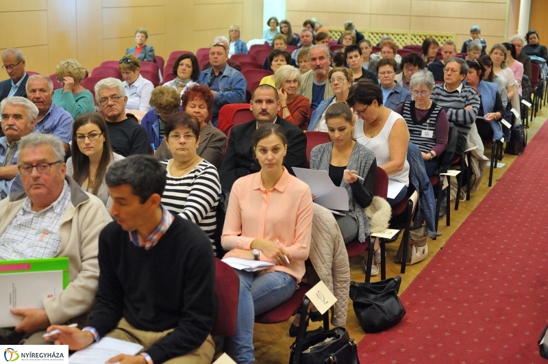 Letették az esküt - fotó Szarka Lajos