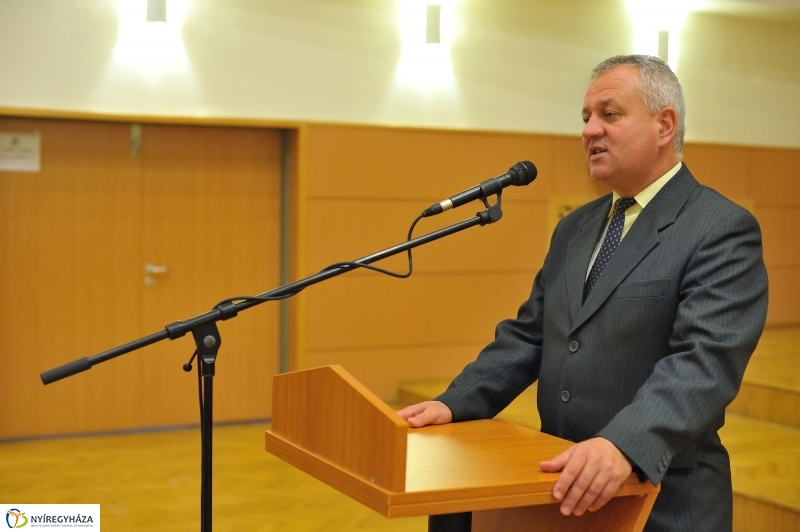 Letették az esküt - fotó Szarka Lajos