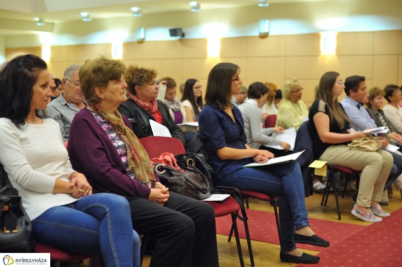 Letették az esküt - fotó Szarka Lajos