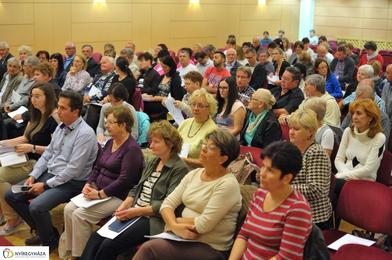 Letették az esküt - fotó Szarka Lajos