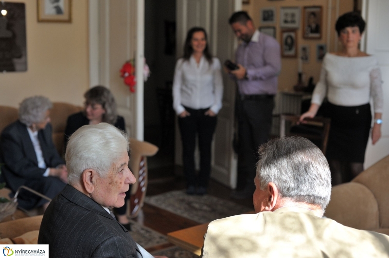 Szépkorú köszöntése Huszka József - fotó Szarka Lajos