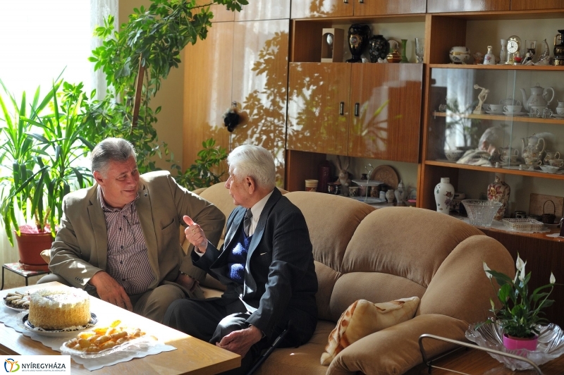 Szépkorú köszöntése Huszka József - fotó Szarka Lajos