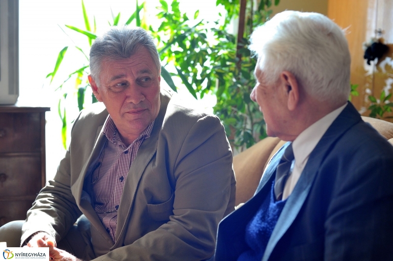 Szépkorú köszöntése Huszka József - fotó Szarka Lajos