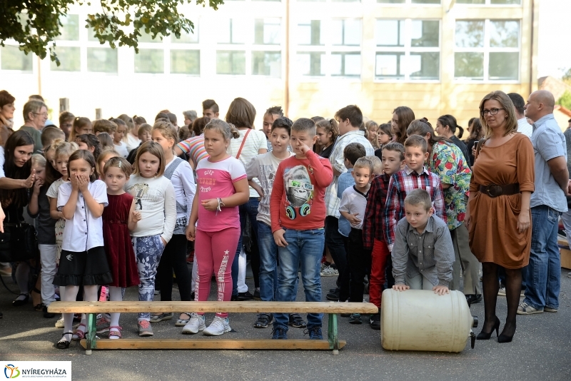 Szőlőszem, szőlőfürt avató Nyírszőlősön