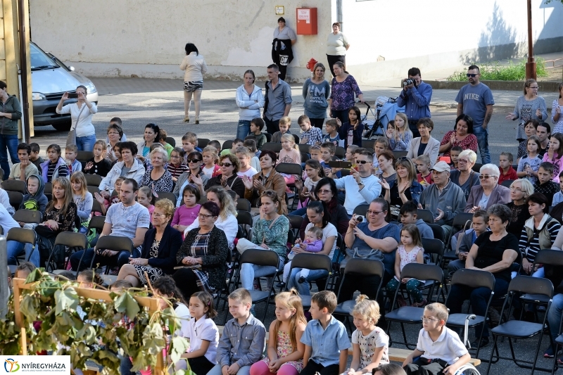 Szőlőszem, szőlőfürt avató Nyírszőlősön