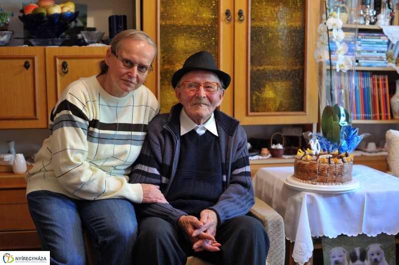 Szépkorú köszöntése Belus Pál - fotó Szarka Lajos