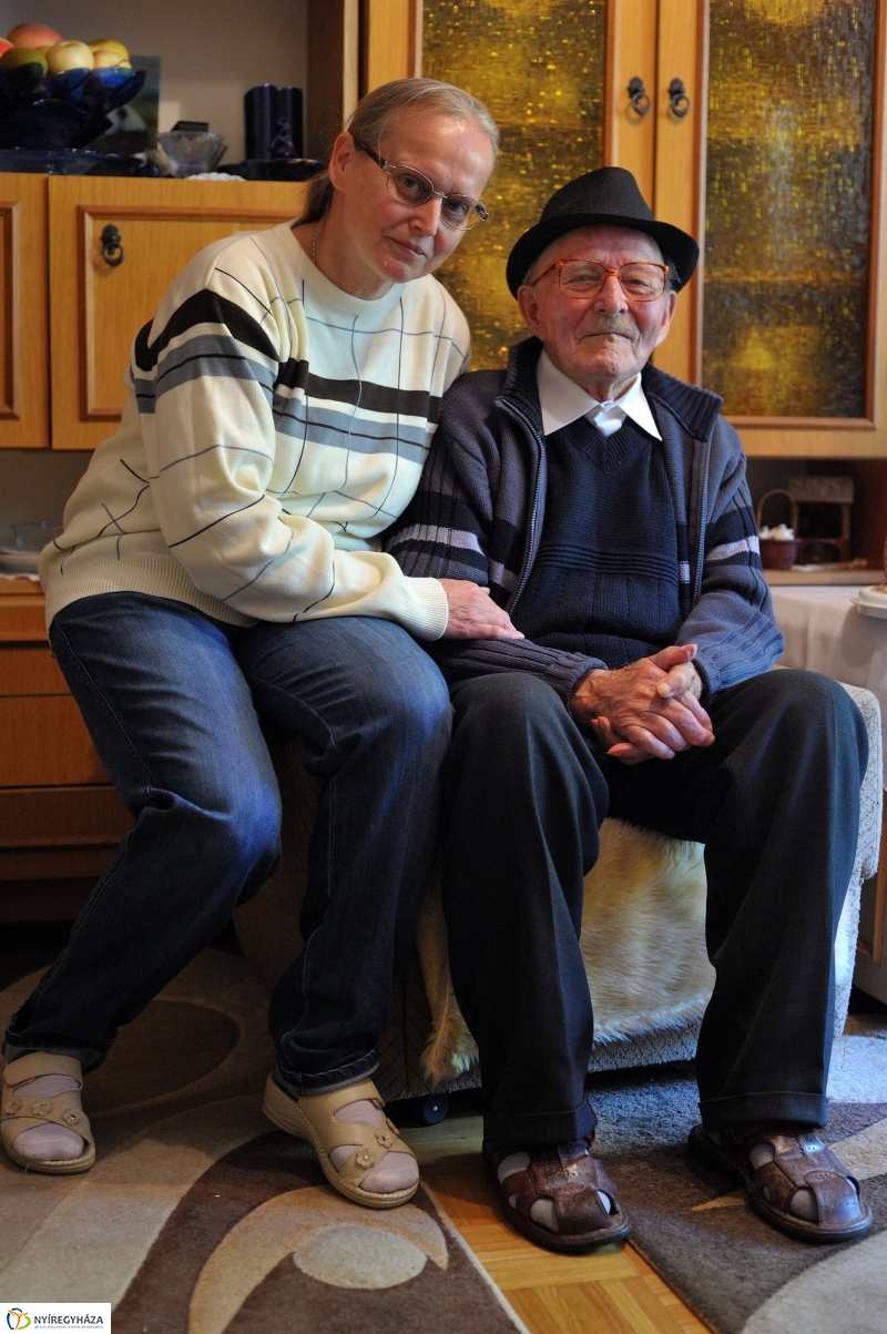 Szépkorú köszöntése Belus Pál - fotó Szarka Lajos