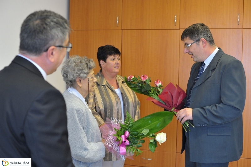 Szépkorú köszöntése Kovács Miklósné - fotó Szarka Lajos