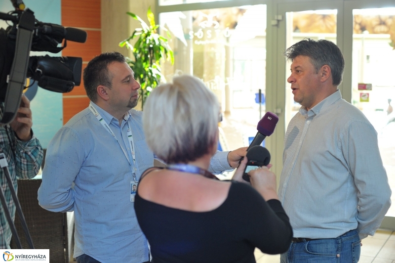 Csobbanjon 1 millióért eredményhirdetése - fotó Szarka Lajos