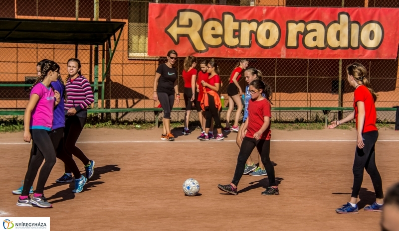 Diákok versenye a Városi Stadionban