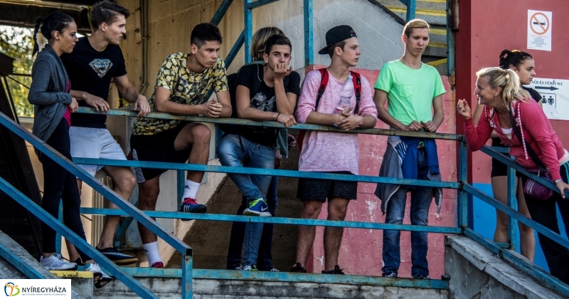Diákok versenye a Városi Stadionban