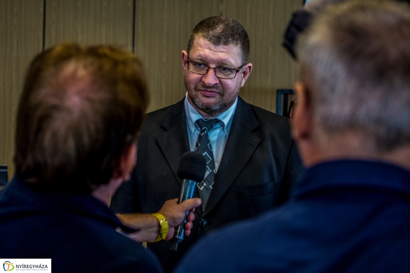 Számítógépekkel támogatják a Bánki Donát Műszaki Középiskolát