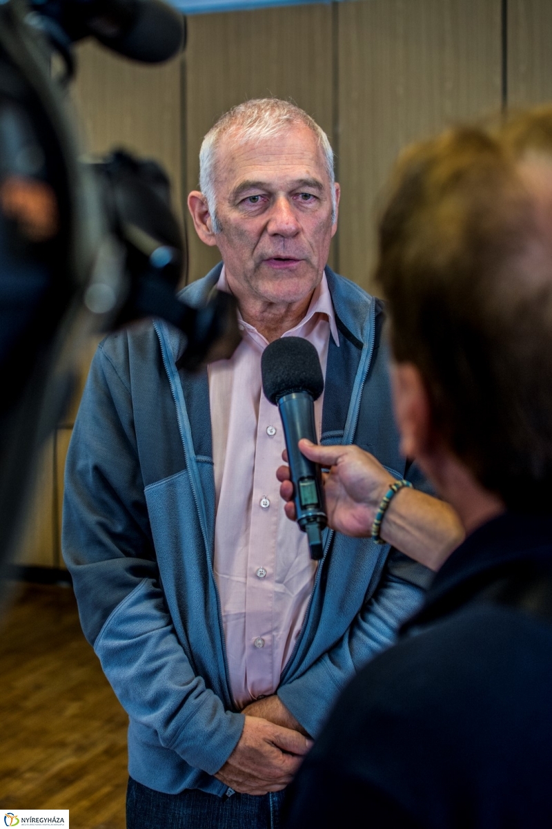 Számítógépekkel támogatják a Bánki Donát Műszaki Középiskolát