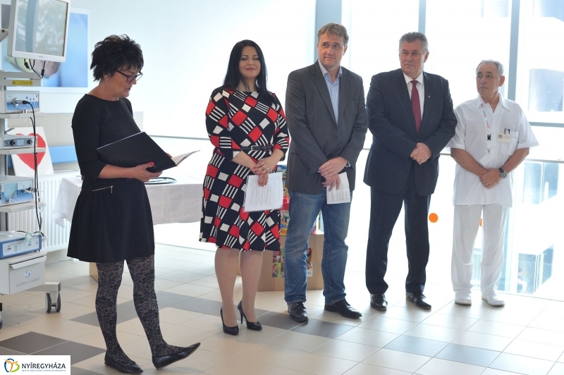 Gyermeksebészeti eszközök a LEGO-tól - fotó Szarka Lajos