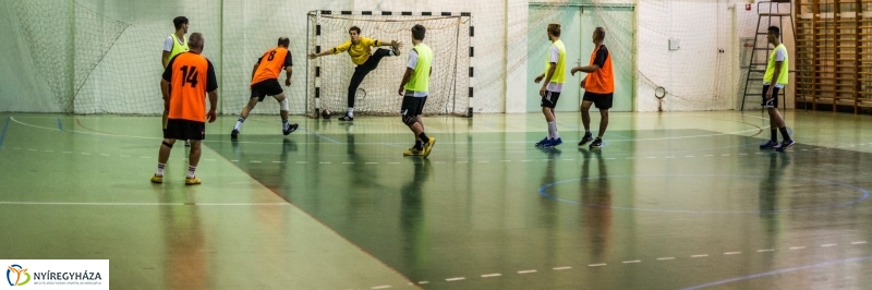 Öregdiákok a ZIG-ben