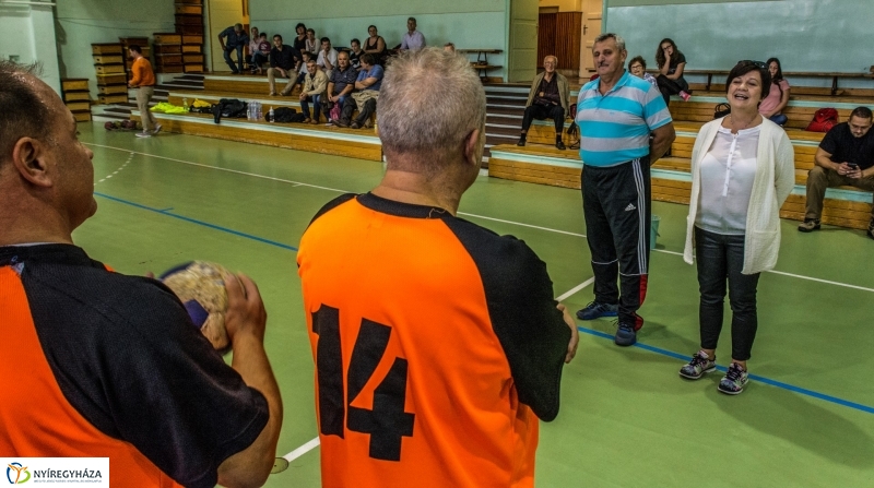 Öregdiákok a ZIG-ben