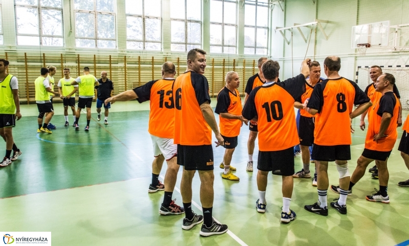 Öregdiákok a ZIG-ben