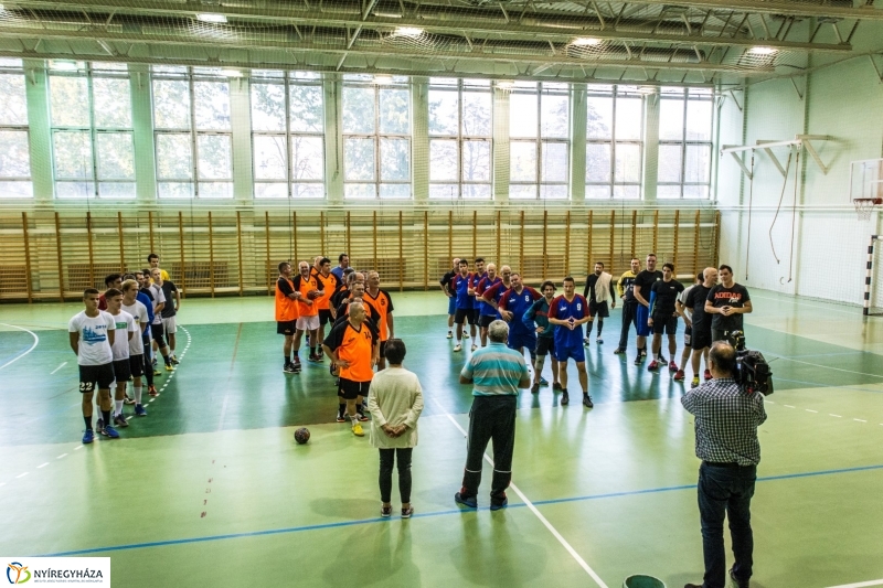 Öregdiákok a ZIG-ben