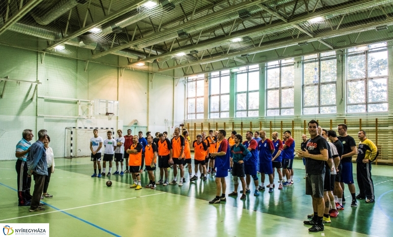 Öregdiákok a ZIG-ben