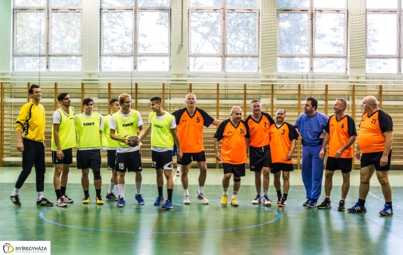 Öregdiákok a ZIG-ben