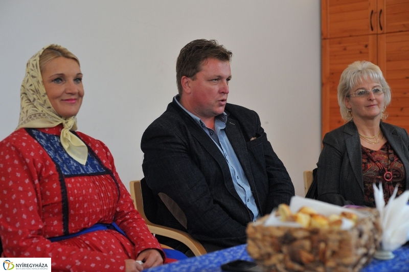 Tirpák lakodalom beharangozó - fotó Szarka Lajos