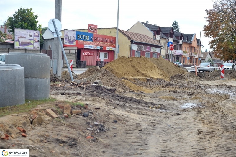 Munkálatok a Kígyó utcán 2 - fotó Szarka Lajos