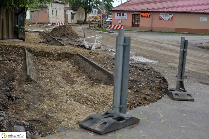 Munkálatok a Kígyó utcán 2 - fotó Szarka Lajos