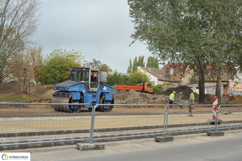 Elkezdődött a beruházás a Szegfű utcán X - fotó Szarka Lajos
