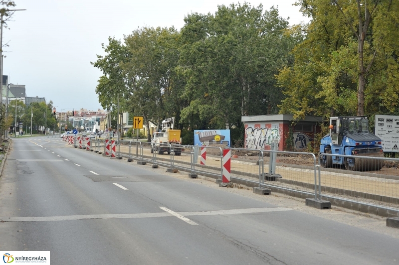 Elkezdődött a beruházás a Szegfű utcán X - fotó Szarka Lajos