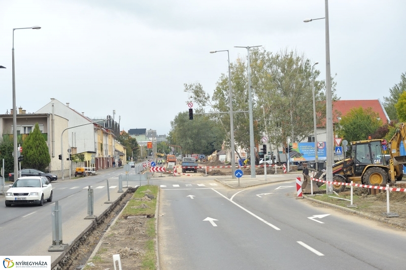 Elkezdődött a beruházás a Szegfű utcán X - fotó Szarka Lajos