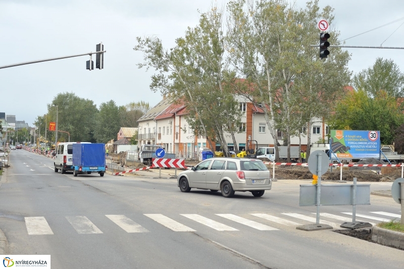 Elkezdődött a beruházás a Szegfű utcán X - fotó Szarka Lajos