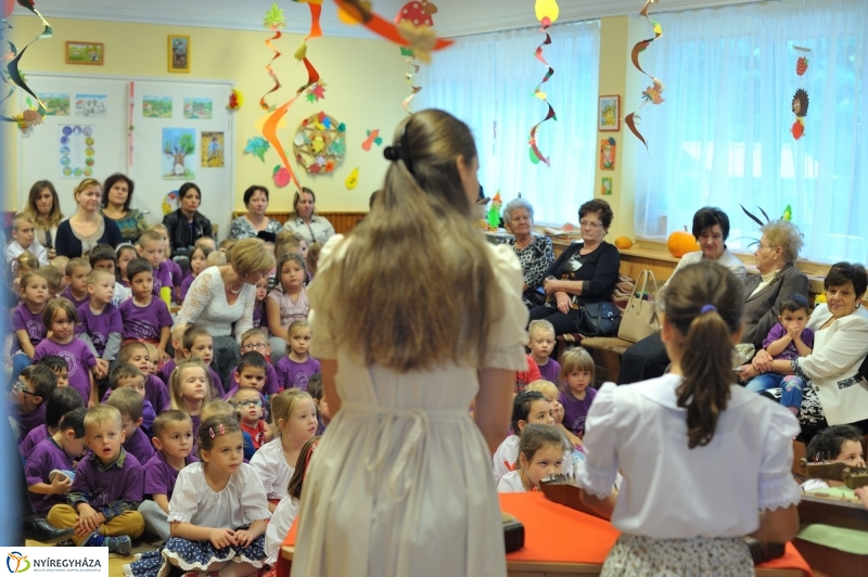 Jubileumi évforduló az Eszterlánc óvodában - fotó Szarka Lajos