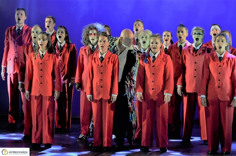 Képzelt riport egy amerikai popfesztiválról-sajtófotózás