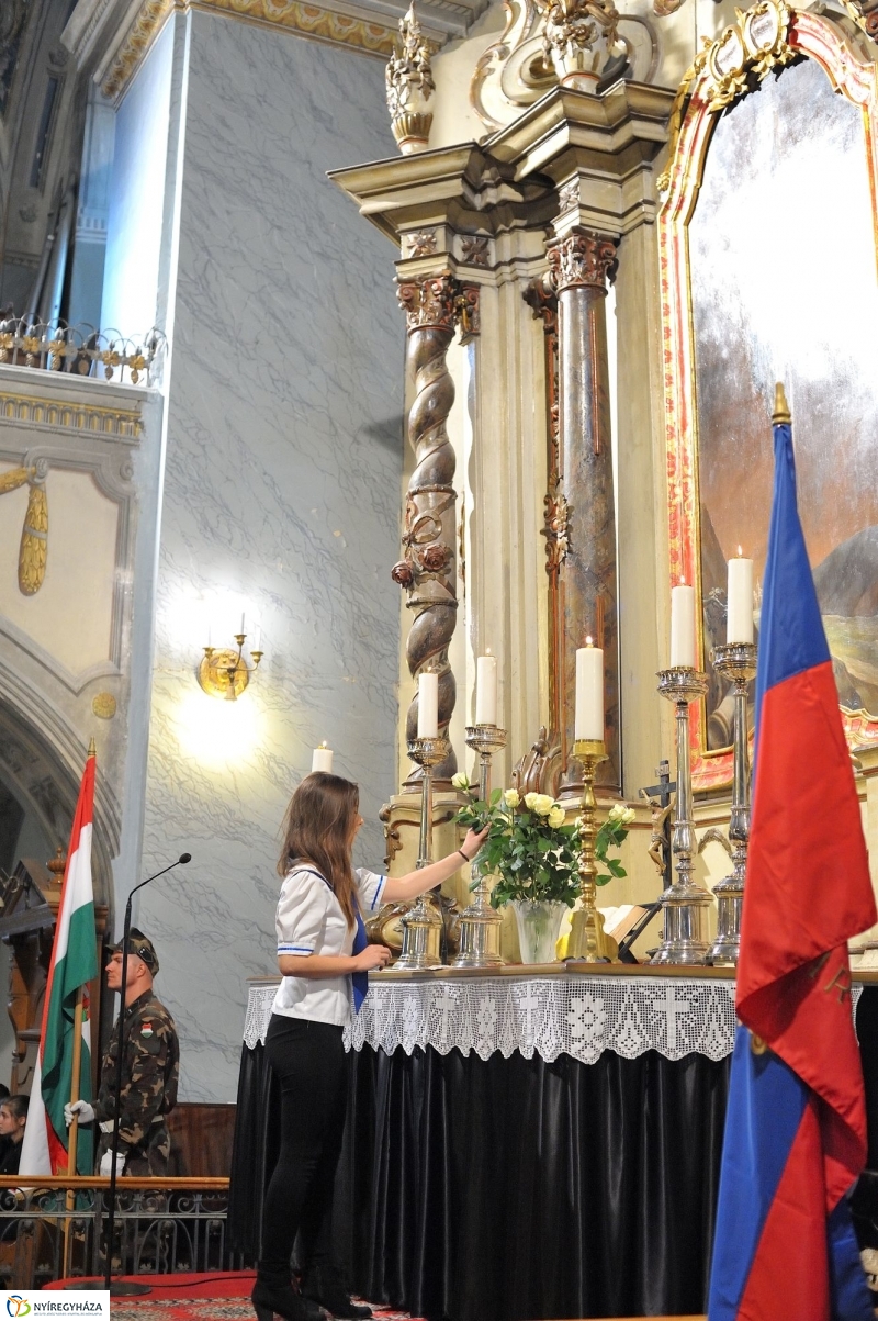 Aradi vértanúkra emlékeztek - fotó Szarka Lajos