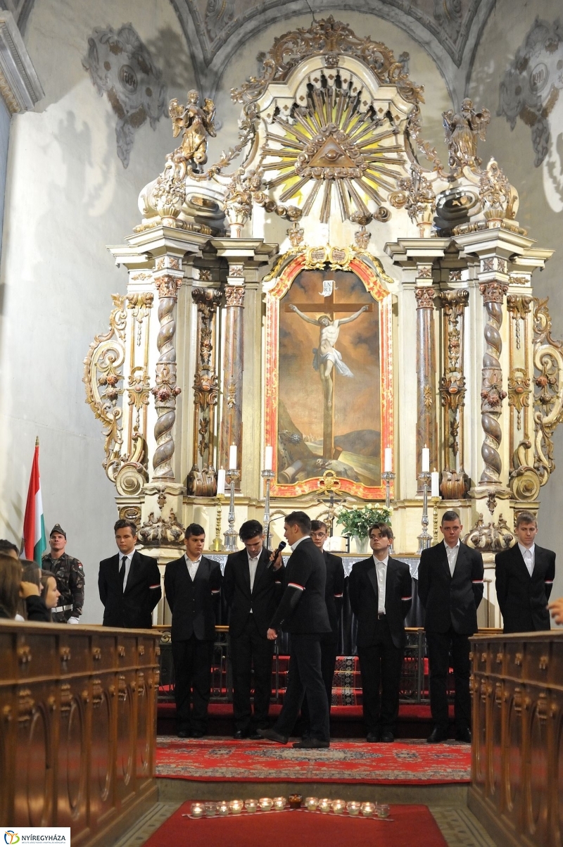 Aradi vértanúkra emlékeztek - fotó Szarka Lajos