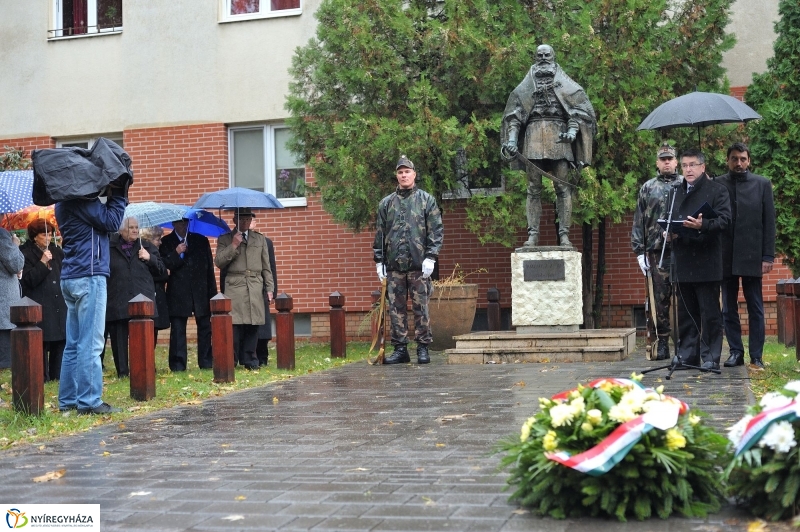 Megemlékezés a vértanúkra - fotó Szarka Lajos