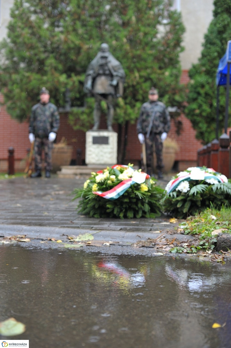 Megemlékezés a vértanúkra - fotó Szarka Lajos