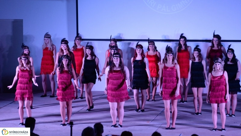 Szalagavató a Vasvári Pál Gimnáziumban