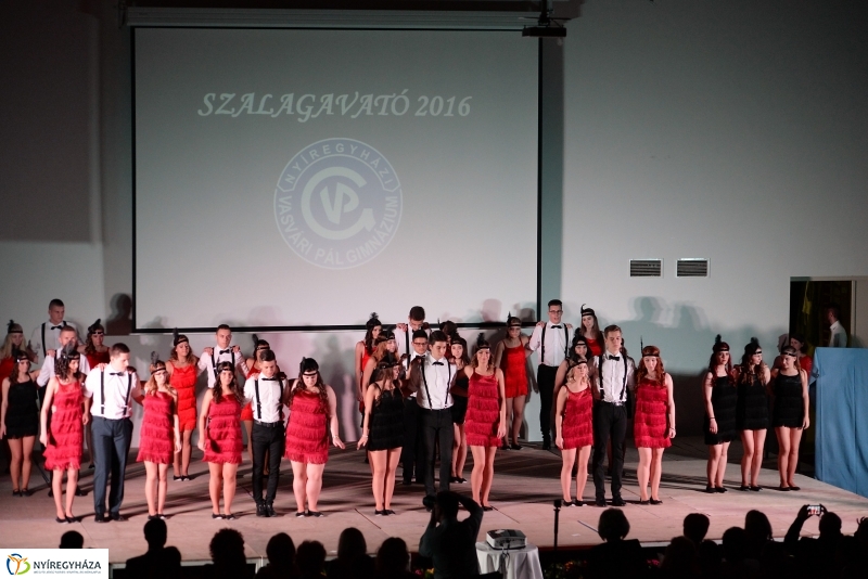 Szalagavató a Vasvári Pál Gimnáziumban