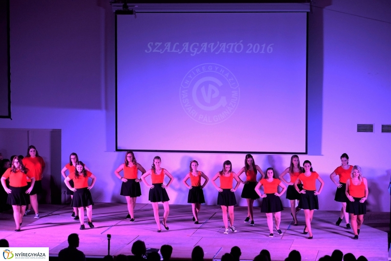 Szalagavató a Vasvári Pál Gimnáziumban