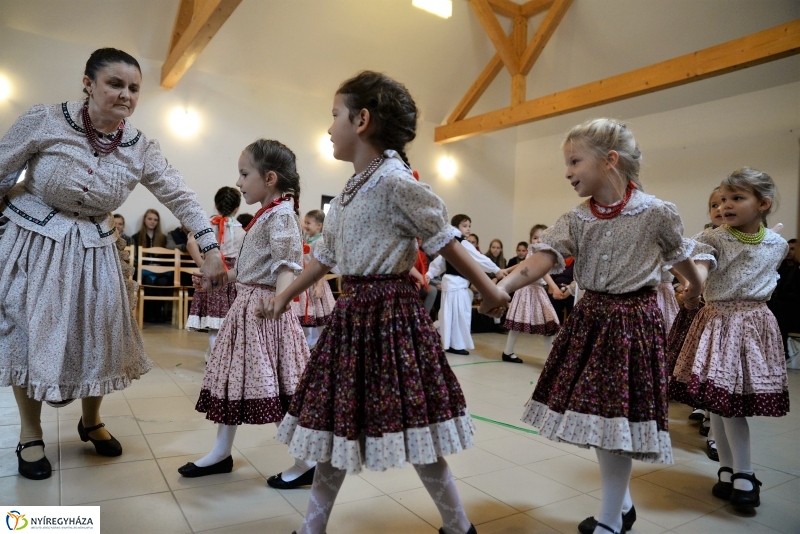 A kalács is kisült a Tirpák Lakodalom vendégei részére