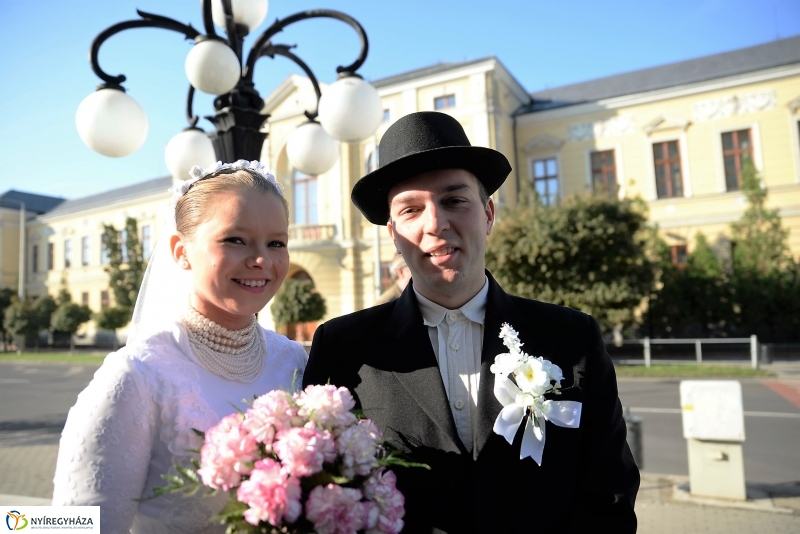 Tirpák esketés a templomban