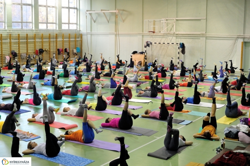 Mozdulj Nyíregyháza gerinctorna - fotó Szarka Lajos