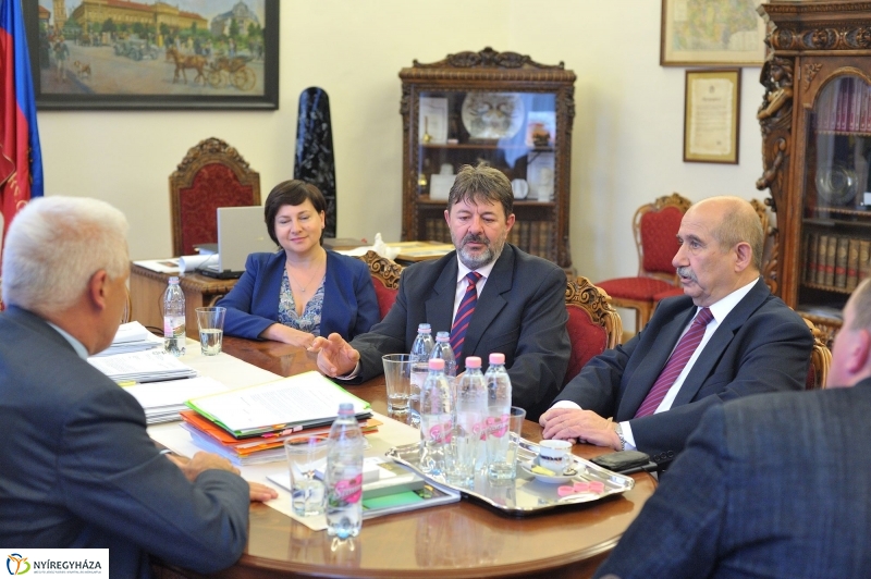 Lengyel delegáció Nyíregyházán - fotó Szarka Lajos